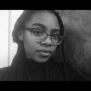 Meet your Posher, Angelique